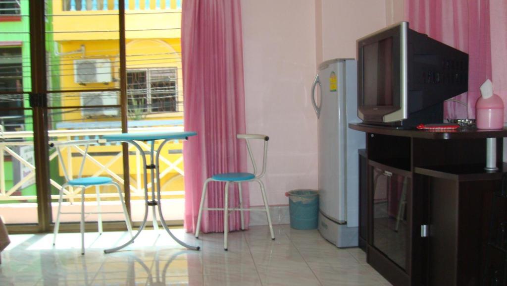 Candy House Patong Esterno foto
